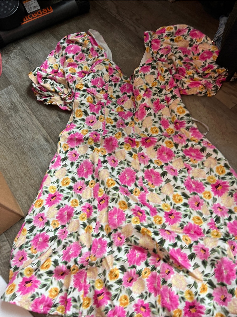 For Love and Lemons Sasha Pink Floral Puff Sleeve Mini Dress size M - Picture 13 of 16